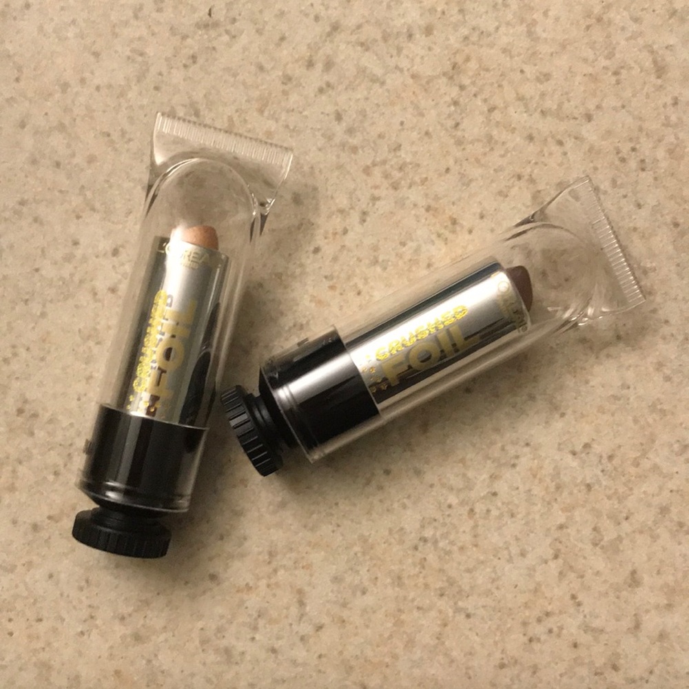 L’Oréal Crushed Foil Metallic Lipstick - 2 pieces